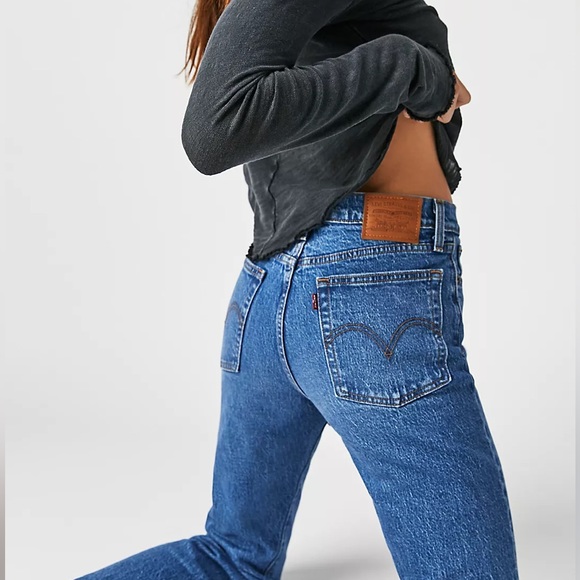 Levi's Denim - Levi’s Premium Wedgie Straight Leg Jean Distressed size 27